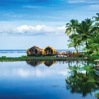 Vembanad-Lake-in-Kerala.-