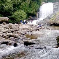 lakkam-waterfalls-munnar-tourism-opening-time-closing